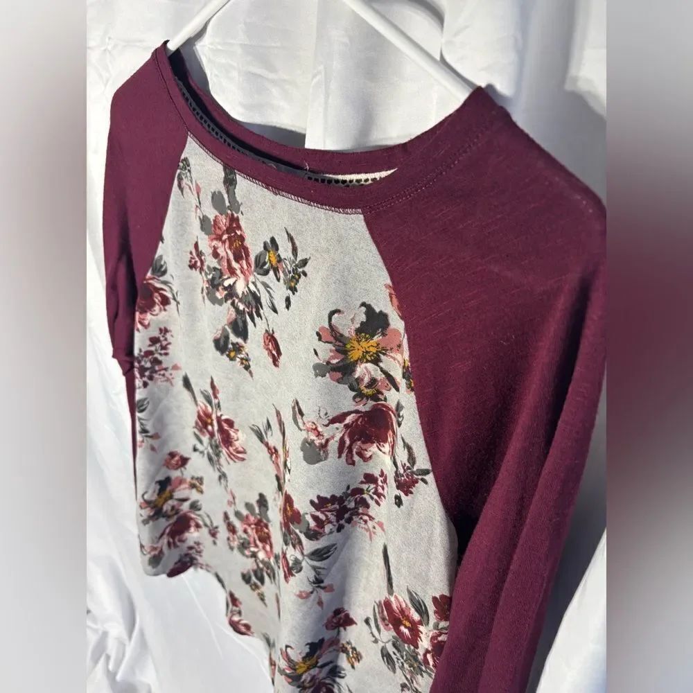 Jolt Floral 3/4 Sleeve Shirt Women’s Size Large EPC
